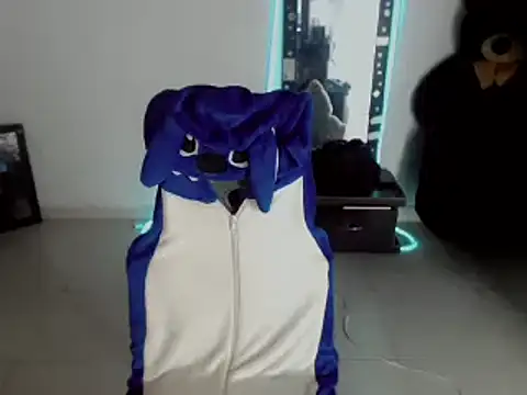 nebullax mcqueen online show from March 1, 6:15 am