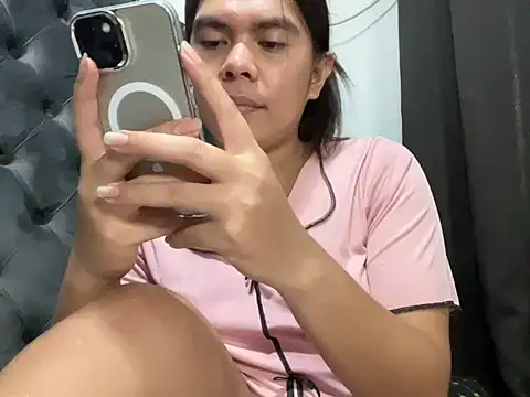 Mooree naba online show from December 4, 1:48 am