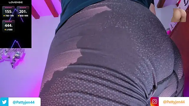 pattyjenkinss online show from April 17, 10:35 pm