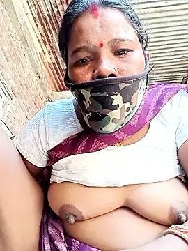 Kirti sacsena online show from February 28, 8:37 am