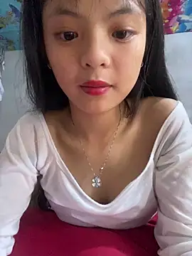 Snapshot of tenten110 chatting on March 1, 9:11 am tenten110 online show from March 1, 9:11 am