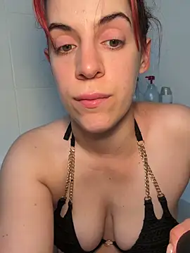 Roxysophie online show from June 6, 5:45 am