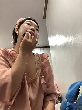 cuty lusy online show from April 17, 12:46 am