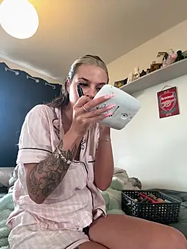 Snapshot of Georgialacex chatting on February 17, 10:23 am Georgialacex online show from February 17, 10:23 am