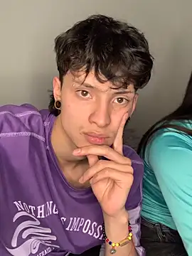 Damn  Love online show from March 14, 9:15 am