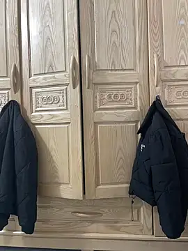 huyenzz online show from March 1, 5:09 am