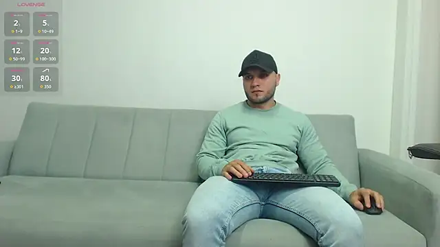 jhustin marcius online show from February 18, 9:00 pm