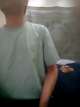 hotmanjugueton online show from March 5, 4:08 am