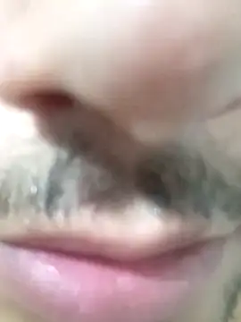 Snapshot of matt1804 chatting on February 14, 7:32 pm matt1804 online show from February 14, 7:32 pm