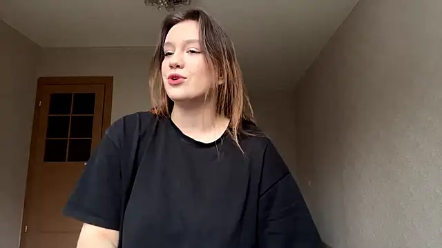 GuillerminaHotze online show from February 12, 7:14 am