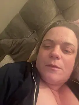 Snapshot of Piper_Milf_36 chatting on February 15, 11:23 pm Piper Milf 36 online show from February 15, 11:23 pm