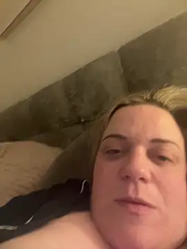 Snapshot of Piper_Milf_36 chatting on March 2, 11:11 pm Piper Milf 36 online show from March 2, 11:11 pm