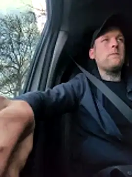 Snapshot of dave32000 chatting on February 23, 9:50 am dave32000 online show from February 23, 9:50 am