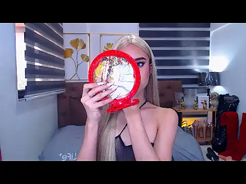 JuicyCockThea online show from April 12, 2:16 am