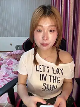 A-cola online show from April 27, 1:53 pm