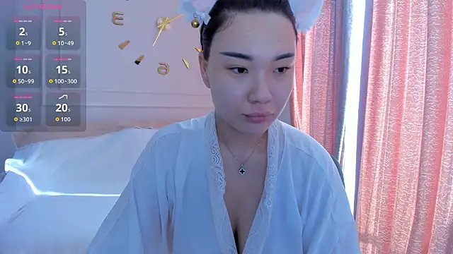 sexaxion lee online show from March 18, 5:21 am