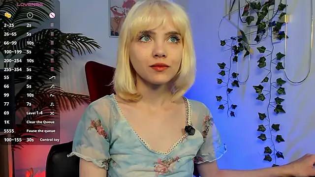 Snapshot of wow_angel chatting on February 28, 5:41 am wow angel online show from February 28, 5:41 am