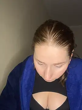 Anna Cole online show from February 9, 10:25 pm