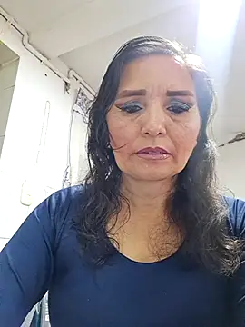 Alexamontiel  online show from February 17, 2:57 pm