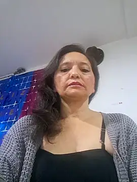 Alexamontiel  online show from March 12, 3:12 am