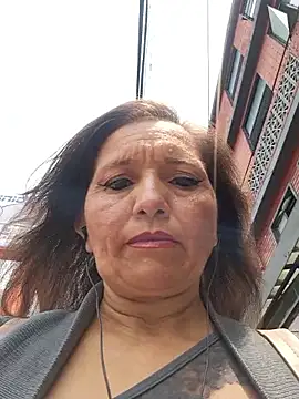 Alexamontiel  online show from April 14, 6:14 pm