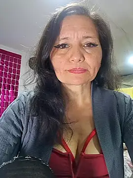 Alexamontiel  online show from April 17, 1:19 am