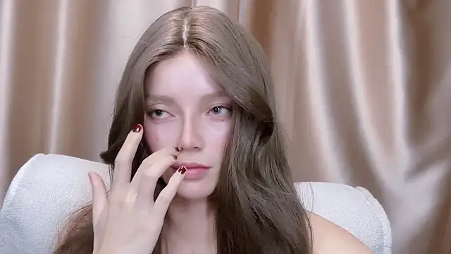 Snapshot of audience114 chatting on February 18, 12:23 pm audience114 online show from February 18, 12:23 pm