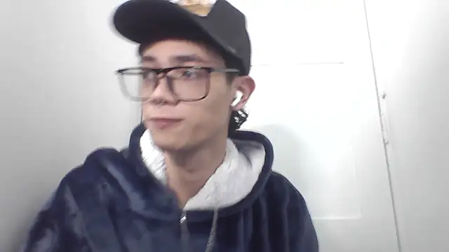 Santi Princex online show from February 27, 6:24 am