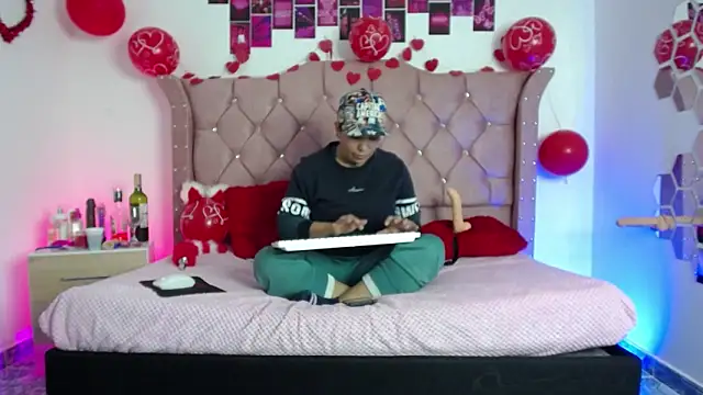 nat evans8 online show from February 17, 3:36 am