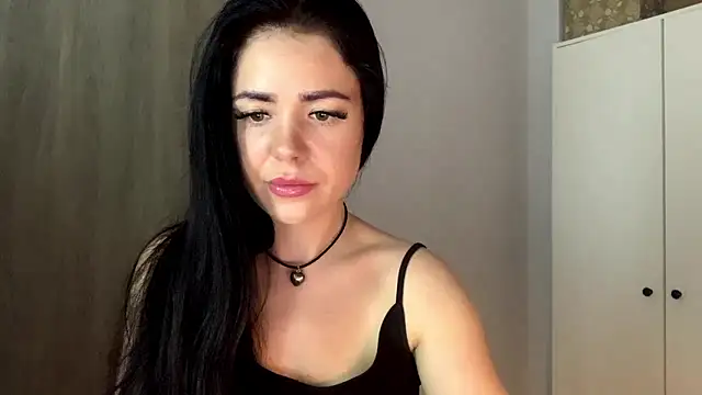 Snapshot of NicoleSensual chatting on March 4, 6:25 pm NicoleSensual online show from March 4, 6:25 pm