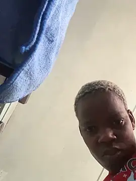 Snapshot of collenP chatting on March 3, 10:10 am collenP online show from March 3, 10:10 am