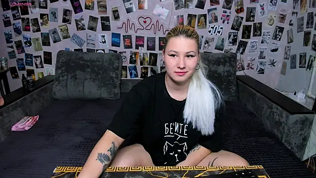 x Ulya1cutex online show from May 7, 5:40 pm