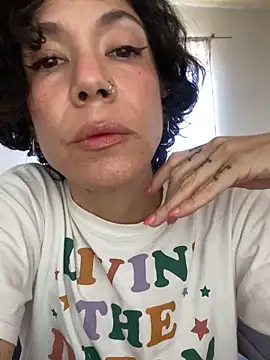 JeanneDuval8888 online show from March 13, 10:16 pm