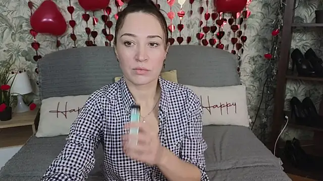 Vivimoonx online show from February 18, 6:31 am