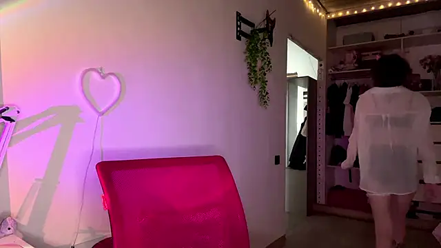 Snapshot of SlunkRear chatting on March 4, 11:11 pm SlunkRear online show from March 4, 11:11 pm