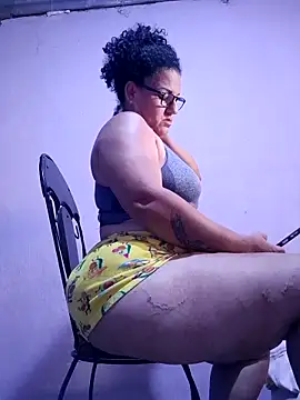 Snapshot of Monalinda-hot chatting on February 28, 12:39 pm Monalinda-hot online show from February 28, 12:39 pm