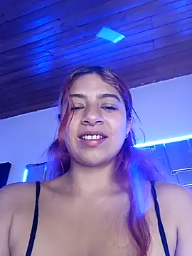 lunabloom2 online show from March 4, 1:17 pm