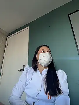 Deamodel online show from March 10, 7:30 pm