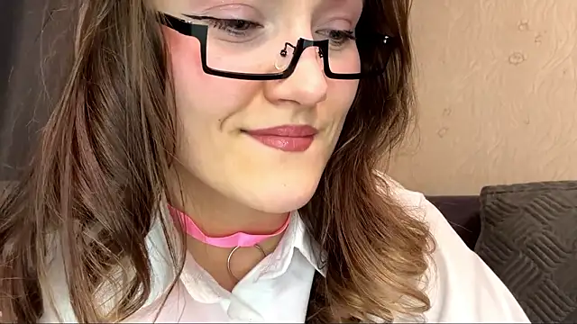 Snapshot of BunnyFleur chatting on February 14, 5:10 pm BunnyFleur online show from February 14, 5:10 pm