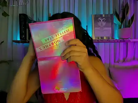 Miss-liaa online show from March 5, 11:50 am