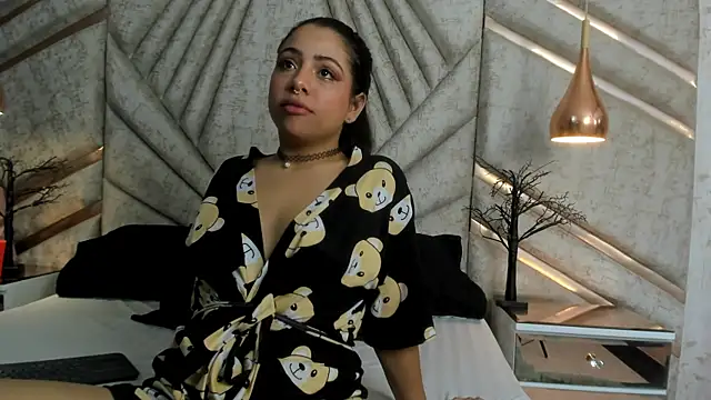 CloheBell online show from March 4, 12:44 pm