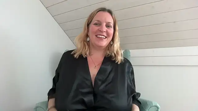 Busenwunder1280 online show from April 19, 1:54 pm