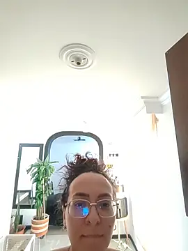 Alexia--27 online show from March 1, 5:15 pm