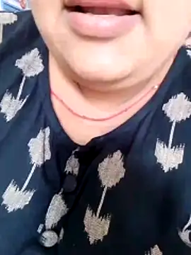 Snapshot of bigassnirali0049 chatting on March 3, 11:49 am bigassnirali0049 online show from March 3, 11:49 am