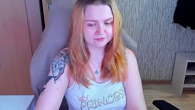 Snapshot of AnitaXVine chatting on February 23, 5:54 pm AnitaXVine online show from February 23, 5:54 pm