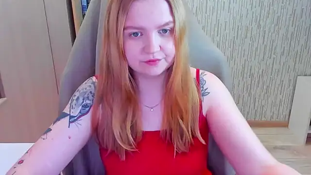 AnitaXVine online show from April 15, 7:58 pm