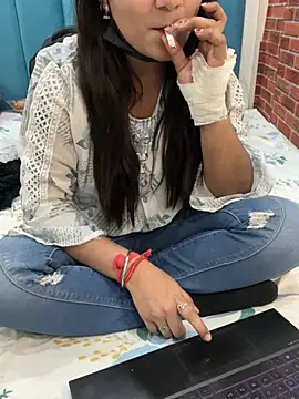 assybauty online show from March 7, 8:33 am