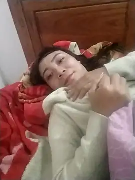 Snapshot of cute-shine chatting on February 22, 3:54 pm cute-shine online show from February 22, 3:54 pm