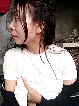 Snapshot of cute-shine chatting on March 4, 3:23 am cute-shine online show from March 4, 3:23 am