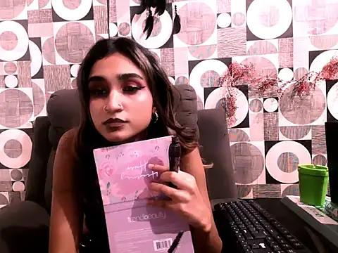 Snapshot of Amber_Rose06 chatting on February 21, 6:36 am Amber Rose06 online show from February 21, 6:36 am